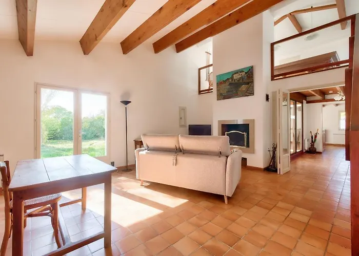 Holiday home Grande Maison Pour 7 A 400m De La *