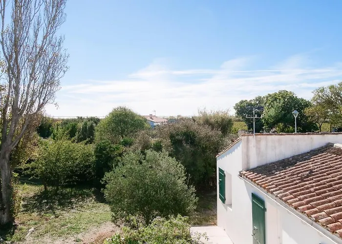 Grande Maison Pour 7 A 400m De La *