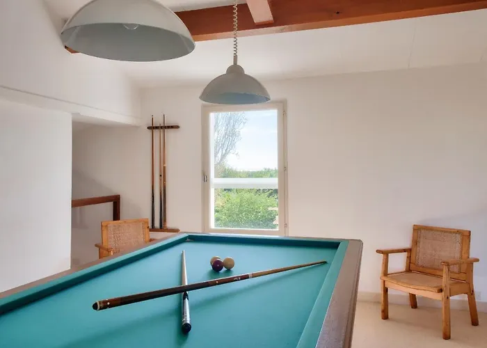 Grande Maison Pour 7 A 400m De La Сasa de vacaciones *